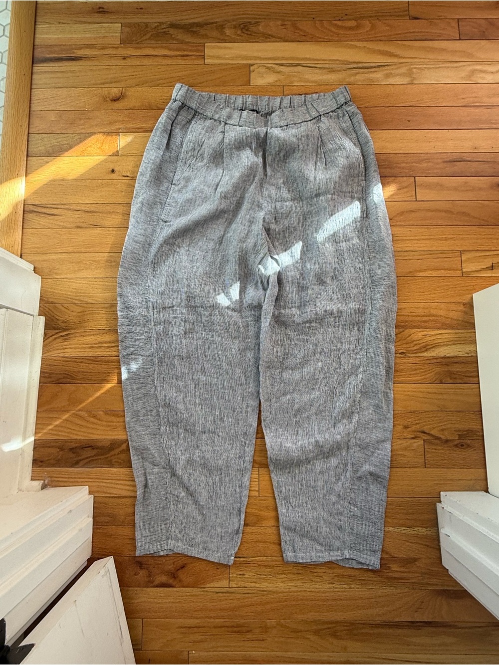 Eileen Fisher Light Gray Wide-Leg Linen Blend Pants